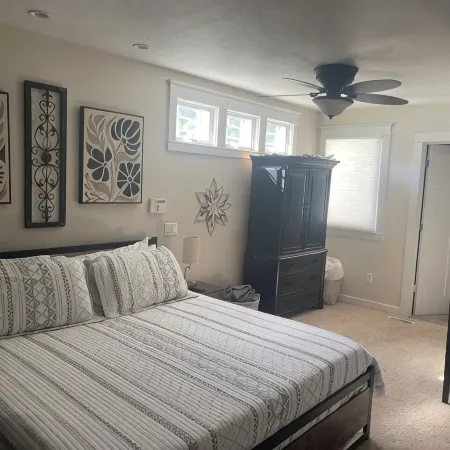Charming 1-bedroom house on Barron Lake