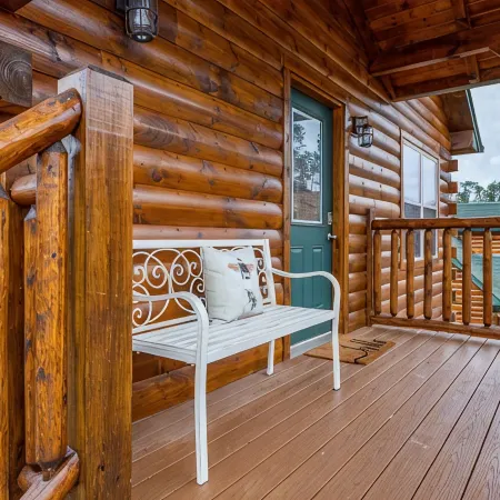 Blue Bird Cottage Pigeon Forge / 10 mins to Gatlinburg
