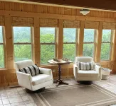 Hillside Haven - Amazing views with a hot tub! - 샬레 호텔
