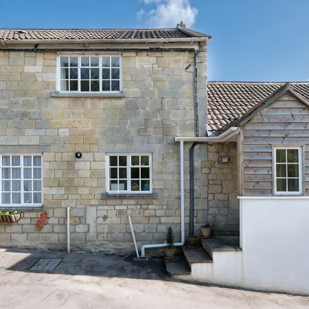 The Rafters, Idylic village setting with Bath on your doorstep