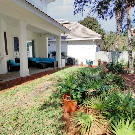 Million dollar villa · Beachfront neighborhood · Free cruise · Resort amenities
