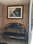 Single Level Home - Steps to Downtown Gloucester & A/C throughout