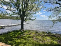 The Eagles Nest A Charming 4-bedroom cabin on Lake Canadarago