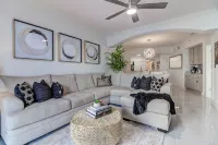 Gorgeous Oceanview 3BR Luxury Condo - "Latitude" - Boutique