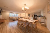 LUXE 3BR Near Boston, Airport, and Beach! - Homestays
