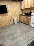 Cozy cabin in charming Ponca City with WiFi, AC