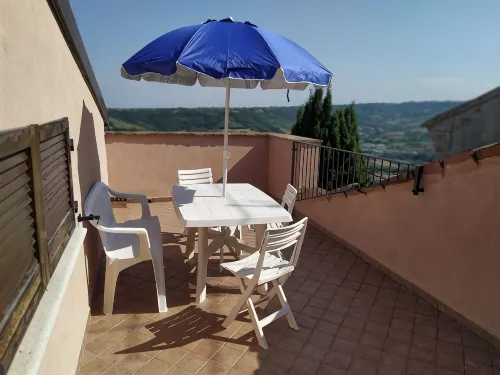 Nice and quiet panoramic apartment in a small village not far from the beaches - Apartments