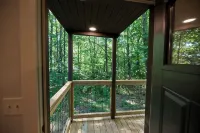 Valley Overlook - Cozy Cabin near Blossom Music Center, 1BR - Peninsula, Ohio - Alphydda