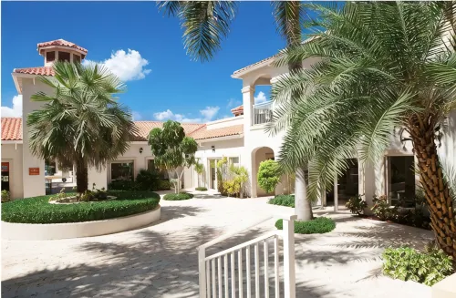 "Soleil"- Updated Luxury Studio- Turtle Cove- Stunning Carribean Views - 2-Star