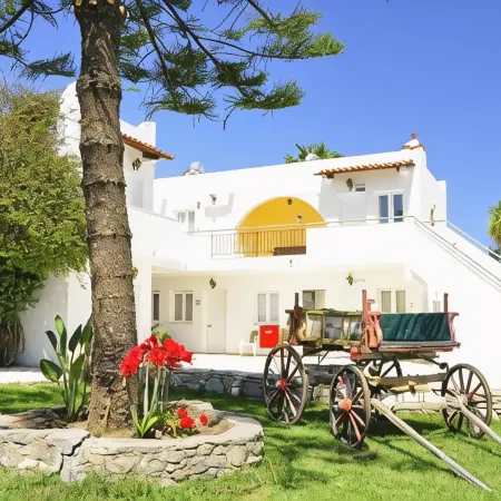 Ampavris Family Apartments