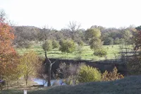 Ben Ranch Cabin #1 . Located in century old Pecan Orchard, historic Osage County - 2 étoiles