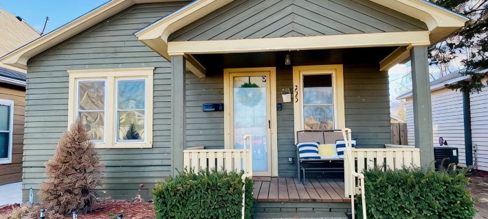 Charming home - Downtown area Hotels in Enid