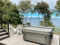 Booking Fall Now! Gorgeous View Home, Beach and ODT + Hot Tub + Dog Friendly - Gym