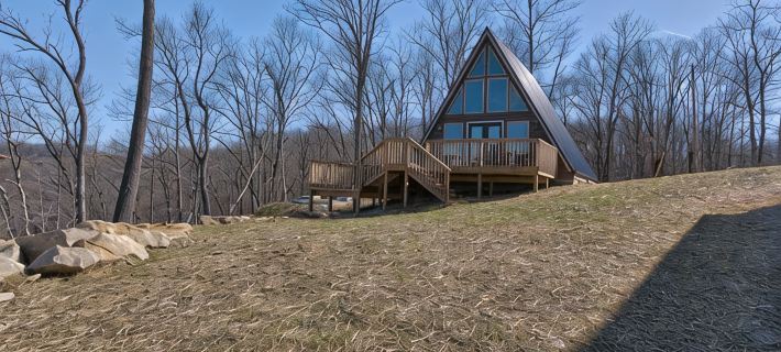 New!  Mountain Top A-Frame cabin, The Triangles-Gorgeous View, Hot Tub! Hotels in Powell County