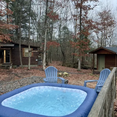 The Private Reserve Cabin, Hot Tub, Pet Friendly, Secluded