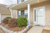 Modern, Relaxing, Peaceful home near Furniture Market and High Point University