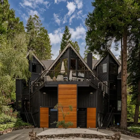 Modern Chalet w/Lakeview + Hot Tub -@TrinityHomeLA 4300+sq ft
