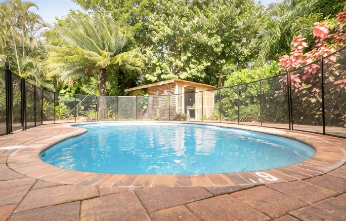 Luxury Beachside OASIS with Private Pool - Steps to private beach & restaurants