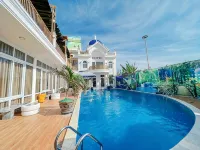 Phong Dung Hotel - Kolam Renang