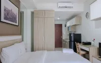 Best Price Studio Apartment Springwood Residence by Travelio - balcon