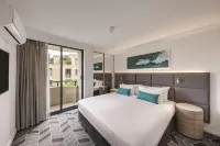 Adina Apartment Hotel Coogee Sydney - balcony