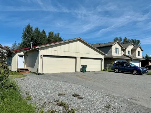 Restful Nest A 3bd&2ba in Midtown Anchorage - Boutique
