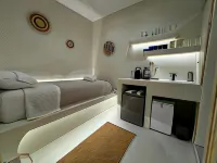 White Sand Jacuzzi Suite