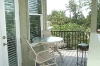 Gorgeous Home July Specials Check it Out, Heated Pool and Spa, Elevator