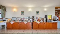 Platan Hotel - Aamiainen