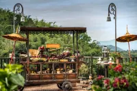 Anantara Golden Triangle Elephant Camp & Resort - parcheggio