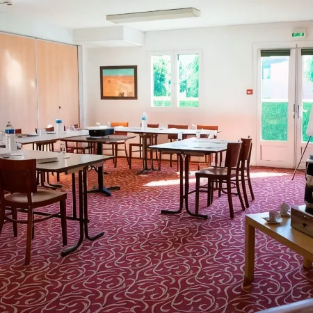 Brit Hotel Blois - le Préma