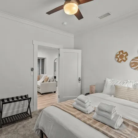 2BR Homey Cottage near Rosebowl - Free Parking