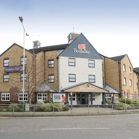 Premier Inn London Romford (Mercury Gardens)