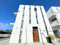 [Churaumi/Kouri] 1min Beach/Hotel-Quality Villa/Max 10ppl/2 Parking/White Cube Yagaji Okinawa -  Holiday Villas