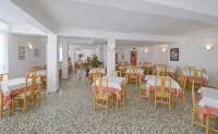 Suncoast Ibiza Hotel - Adults Only - - 2 étoiles