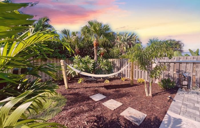 Island Vibes Beach House~ 4 Min. Walk 2 Beach • Heated Pool • King Beds