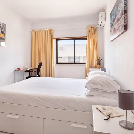 GuestReady - Deluxe home with terrace in Caparica