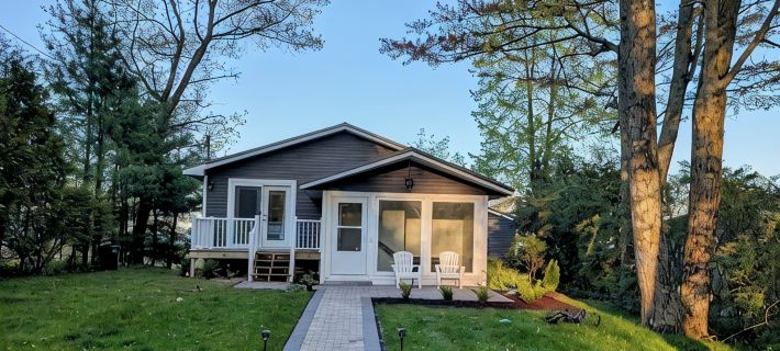 Lake Huron Retreat • Sandy Private Lake Huron Beach • Pet Friendly Hotels in Iosco County