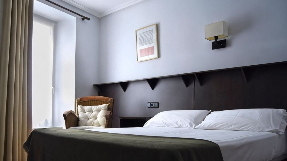 Hotel Arrasate by Gaiarooms