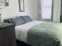 Cozy home Cle Elum 2BR/1BA, AC, EV charging, near downtown & highway access Hotels in Cle Elum