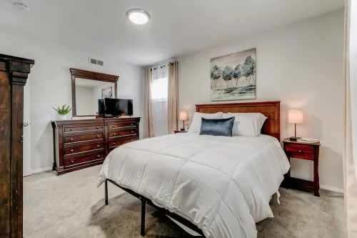 The Blue Horizon 3BR Retreat By Beach & Naval Base