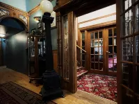 Alaskan Hotel and Bar Hotels in Juneau