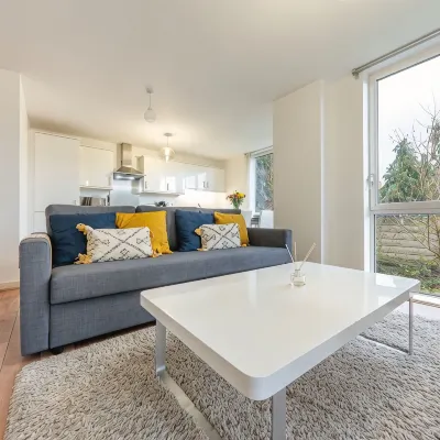 LuxuryStayLong Sleeps6 FreeParking FreeGym Terrace