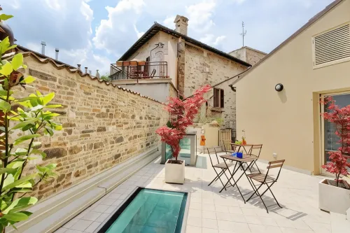 Guest House Viaroma - Homestay
