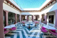 Daspan House - Parkering
