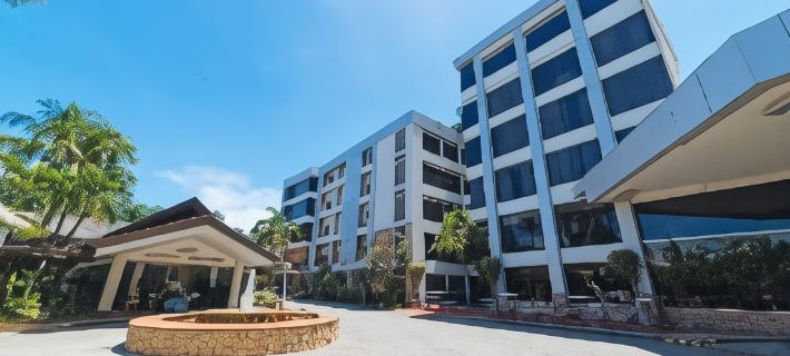 The Ritz Hotel at Garden Oases Hotels in Davao