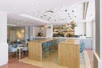 ILUNION帕爾馬諾瓦馬略卡飯店 - 酒吧