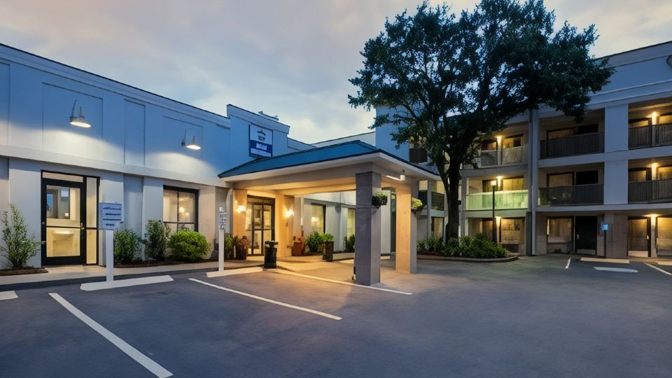 Best Western Savannah Historic District