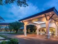 Orchid Country Club Hotels near AMK Hub