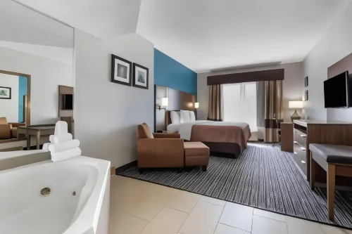 Quality Inn & Suites I-35 E-Walnut Hill - 2 estrellas